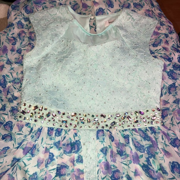 Gorgeous turquoise sequined formal dress shorts - Picture 2 of 8